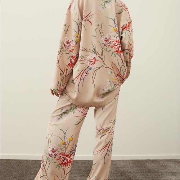 H&M Set Pants (M) Blouse (S) - Picture 5 of 6